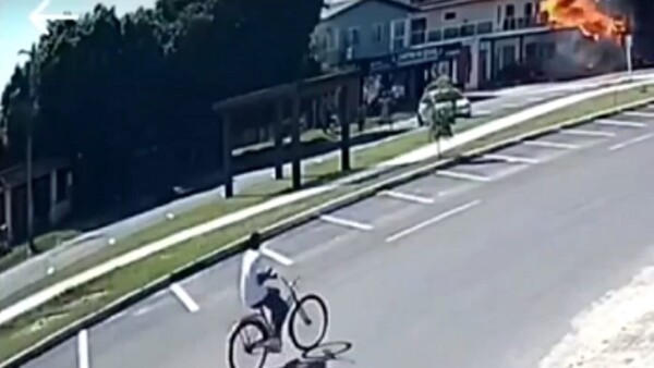 Un avión monomotor se estrella contra un restaurante en Brasil y deja cuatro muertos