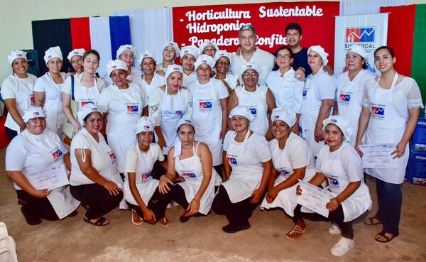 Sinafocal entregó cerfiticados y kits para el trabajo a 280 personas capacitadas en Cordillera - ADN Digital