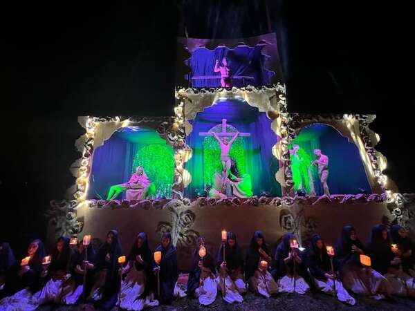 Valenzuela vivió una noche de fe y arte con masiva concurrencia en “Esculturas vivientes” - Nacionales - ABC Color