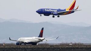 La guerra en Oriente Medio dispara los precios del combustible y presiona a las aerolíneas