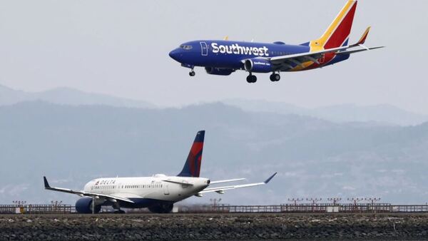 La guerra en Oriente Medio dispara los precios del combustible y presiona a las aerolíneas