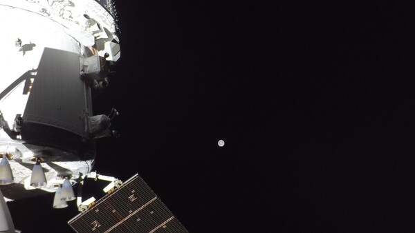 La misión Artemis II está a mitad de camino de hacer historia en el regreso a la Luna