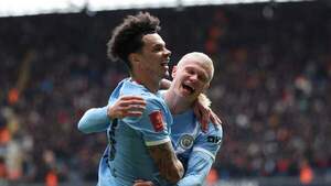 Haaland mete al City en semifinales de la FA Cup