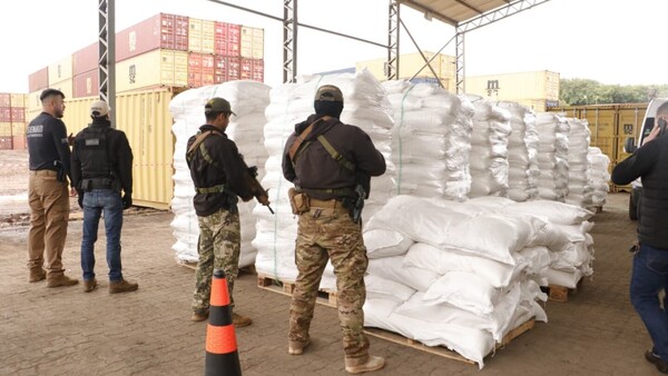 Gobierno de Peña se jacta de cifras record en incautaciones de cocaína y pasta base