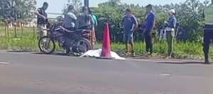 En moto lo llevaban de urgencia a un hospital, pero no aguantó y cayó - Policiales - ABC Color