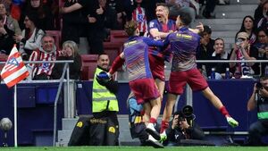 Lewandowski le da la victoria al Barcelona