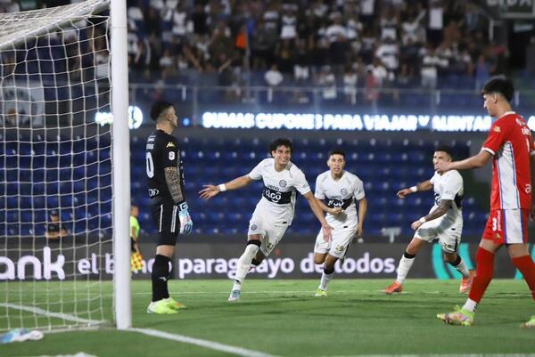Olimpia vence a Nacional en la apertura de la fecha 15