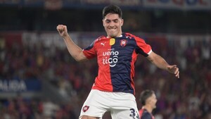 Cerro Porteño golea en casa y se mantiene a 4 puntos de Olimpia