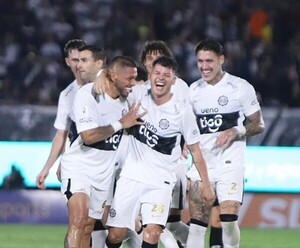 Sin cambios en la punta del Apertura: los 2 grandes ganaron por goleada