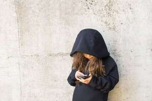 La condena a Meta y YouTube por adicción  - ABC Revista - ABC Color