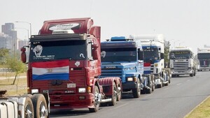 Guairá: 50 camioneros se suman al paro
