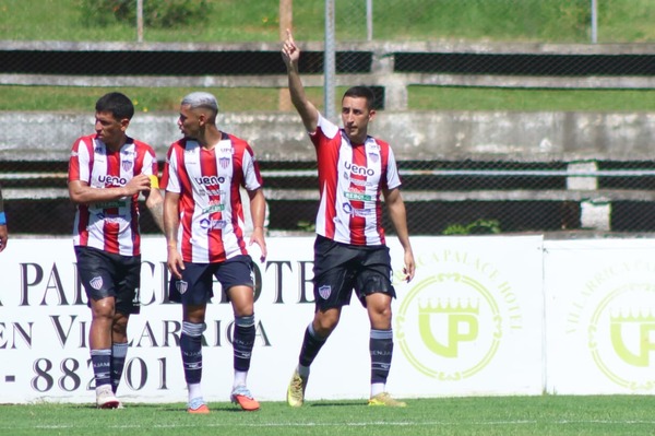 Popular / Benjamín vapuleó como visitante en su retorno a la Intermedia a Guaireña