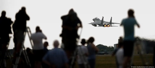 EE.UU. rescata con vida al piloto de avión derribado en Irán - ADN Digital