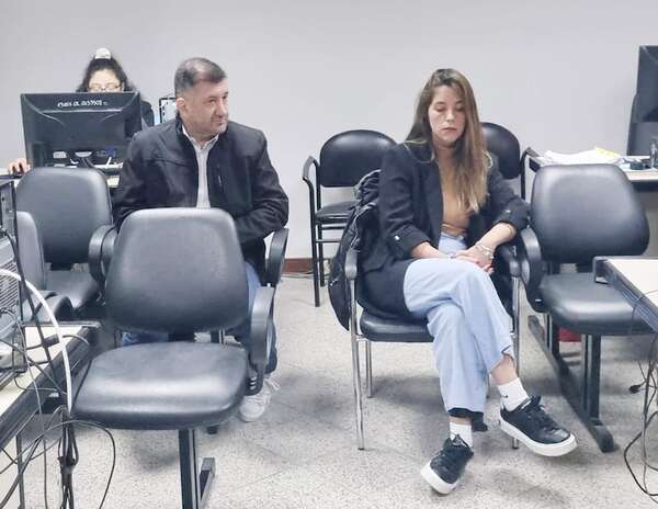 Niegan permiso a pareja de exsenador argentino Edgardo Kueider a días del juicio oral - Nacionales - ABC Color