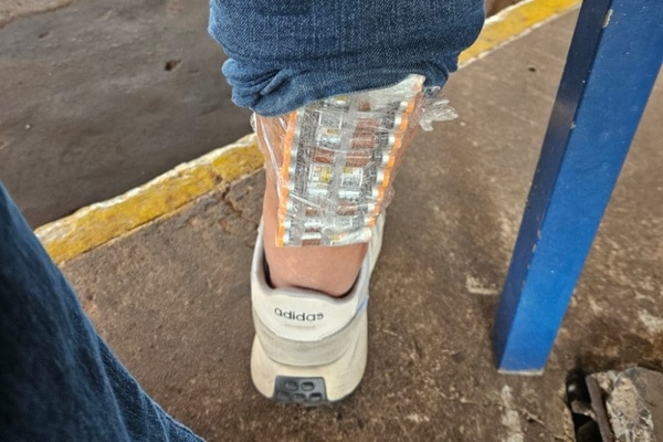 DETENIDO TRAS INTENTAR INGRESAR A BRASIL CON TIRZEPATIDA ADHERIDA A SU CUERPO