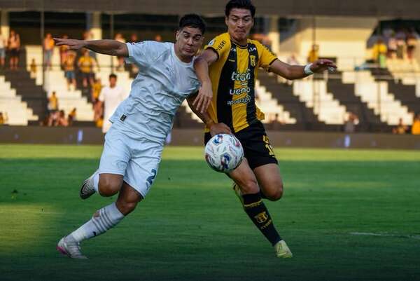 A qué hora juega hoy Guaraní vs. Libertad y dónde ver en vivo  - Fútbol - ABC Color
