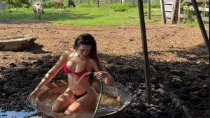 Modelo cambió playa por palangana: “Mi spa rural”