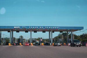 MOPC activa carril extra en Ypacaraí para facilitar vuelta a Asunción
