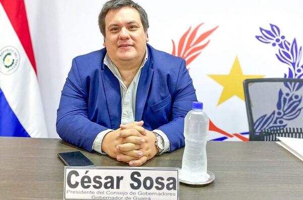 Gobernador de Guairá afirma estar "feliz" por la salida de Valdovinos del MEF