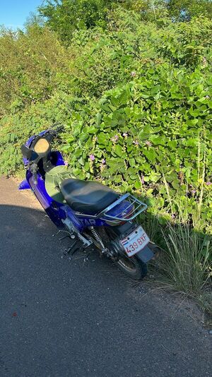 Motociclista de 84 años pierde la vida tras colisión con otro biciclo