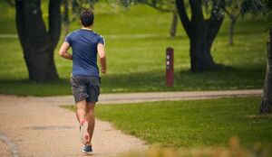 Salud recomienda frutas, verduras y mucha agua para recuperación de Semana Santa | Unicanal