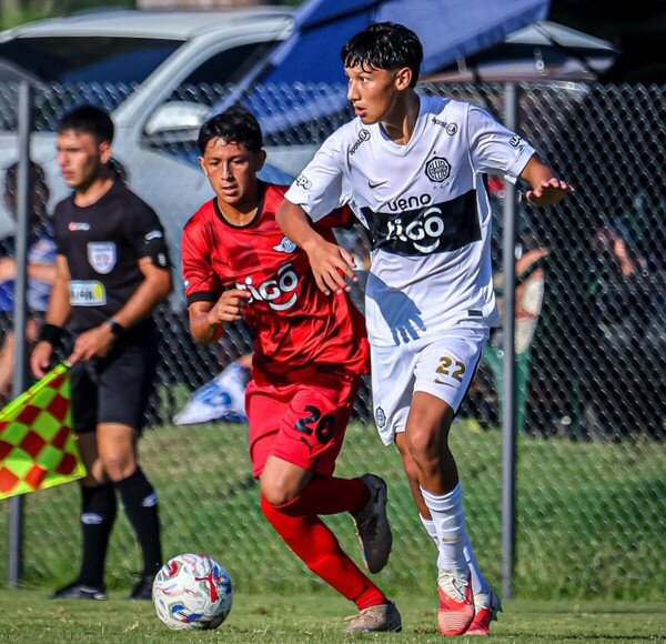 Siete victorias y una paridad en la Sub 15