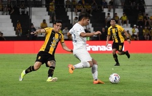 Hay fútbol en Santísima Trinidad - ADN Digital