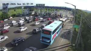 Operativo retorno: MOPC reporta movimiento “intenso y fluido” en peajes de Ecovía e Ypacaraí - Nacionales - ABC Color