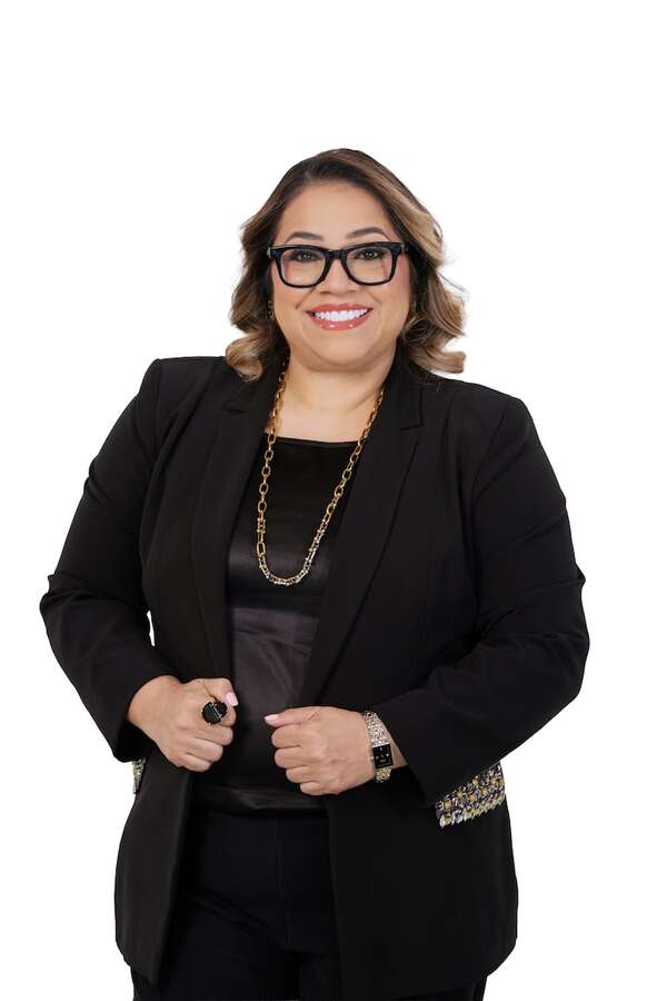 En UNINTER, forman médicos para un territorio complejo - ABC Revista - ABC Color