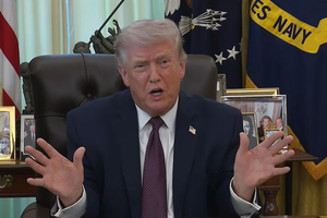 Trump advirtió que EEUU atacará centrales energéticas y puentes de Irán si el régimen no reabre el estrecho de Ormuz