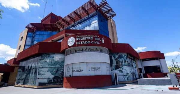La Nación / Filtración de datos de Registro Civil sería información falsa