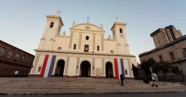 La Nación / Hoy reciben reliquia de San Francisco