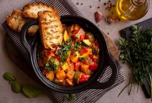 Cazuela de vegetales, un plato liviano para contrarrestar los excesos  - Gastronomía - ABC Color