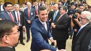 Peña mantiene en expectativa quién reemplazará a Fernández Valdovinos