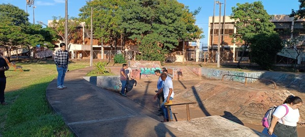 Avanza proyecto de moderno skatepark en Encarnación