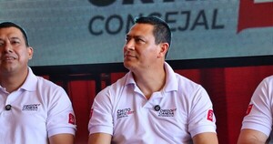 Echeverría no consigue frenar a Farías y la interna de Luque ya fractura al Congreso