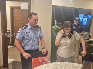 Policía: camioneta incautada a Dalia López figura a nombre de firma de un conocido comunicador - Policiales - ABC Color