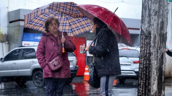 Popular / ¡Ou hína el Ciclón y no es Cerro Porteño!