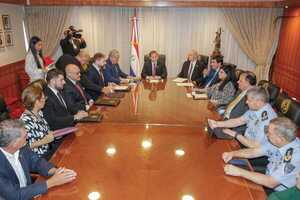 Instituciones del Estado conforman mesa técnica para fortalecer seguridad y justicia - PDS RADIO Y TV