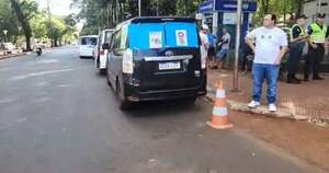 La Nación / Protesta frente a comuna de CDE: transportistas alternativos exigen salida del jefe fiscalizador