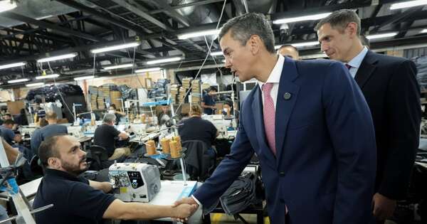 La Nación / Gobierno impulsa maquila y apunta a más empleo e inversiones