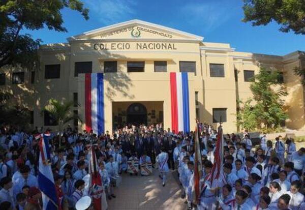 Gobierno inaugura obras de revitalización integral del Colegio Nacional de la Capital, financiadas por Itaipú | DIARIO PRIMERA PLANA
