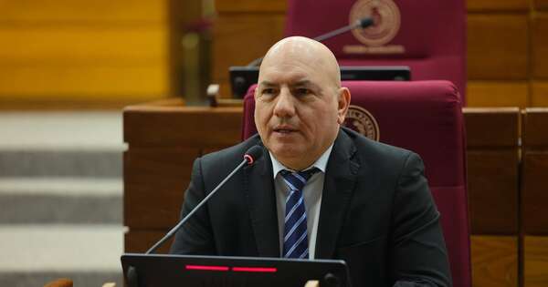 La Nación / Gobierno alista cambios en Seguridad y relevo en la Comandancia de la Policía Nacional