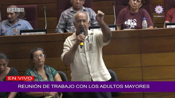 Adultos mayores piden a diputados aumento de pensión y beneficiarios