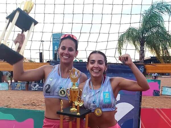 Vóley playa: Fiorella Núñez y Laura Ovelar se consagran campeonas en Posadas - Polideportivo - ABC Color