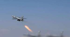 La Nación / Trump amenaza a Irán con destruir “todo” el país si no reabre el estrecho de Ormuz