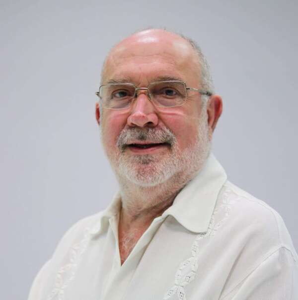 José Antonio Galeano vuelve a la Plaza de los Desaparecidos con un ciclo dedicado a la guarania - Música - ABC Color