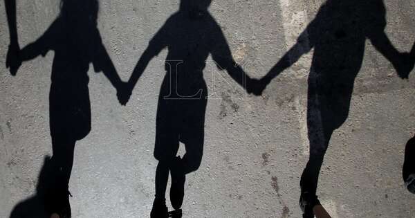 La Nación / Minna busca familia adoptiva para niños de 8 y 11 años