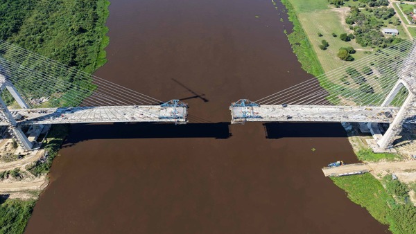 Solo 37 metros separan a Paraguay y Brasil en el puente de la Bioceánica - 5Días
