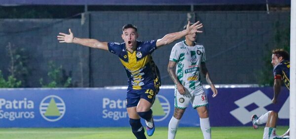 Trinidense golea 4-0 a Rubio Ñu y se adueña del clásico